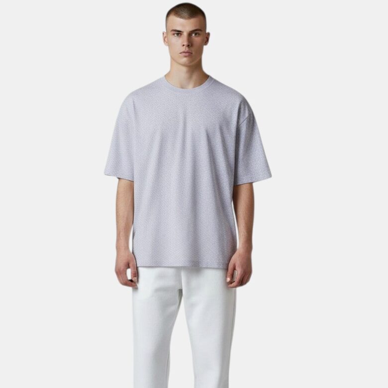 Фиолетовая футболка MCNEAL размеры M и XL