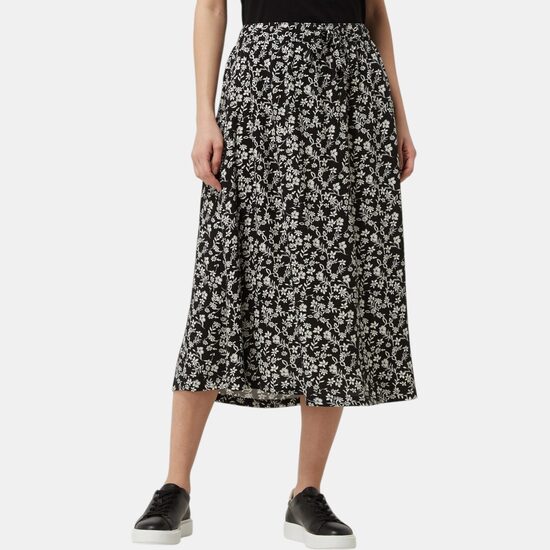 Montego long skirt, size M