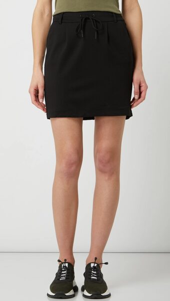 Only black skirt, size M