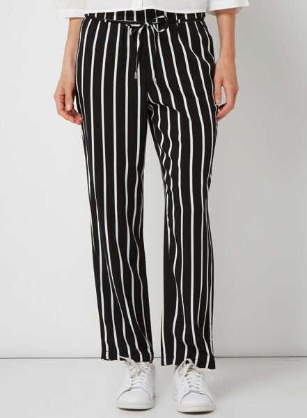 Christian Berg vasaras bikses, izmērs M